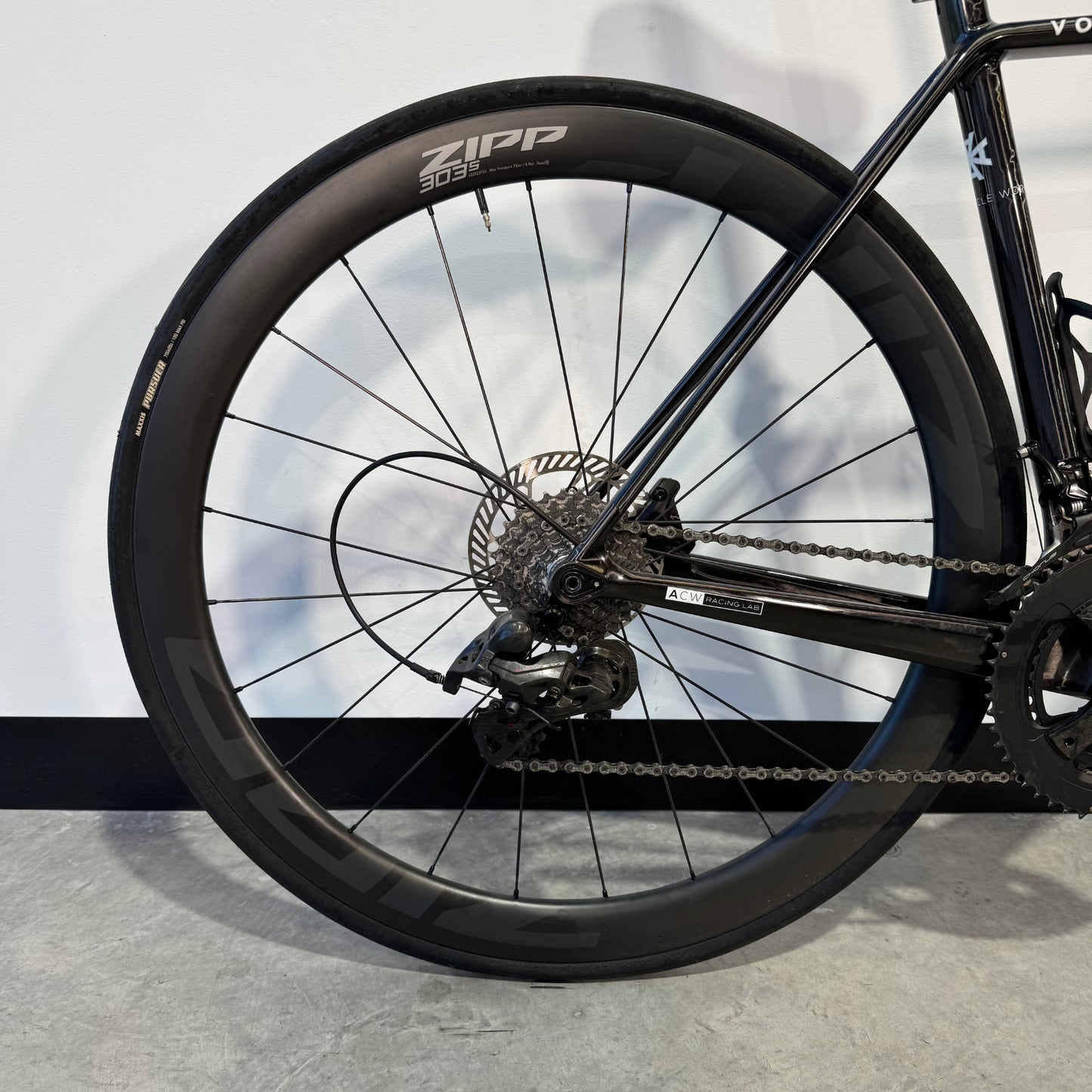 Angel Works Voss Record Black 51 (RD510006). Detalle Rueda trasera