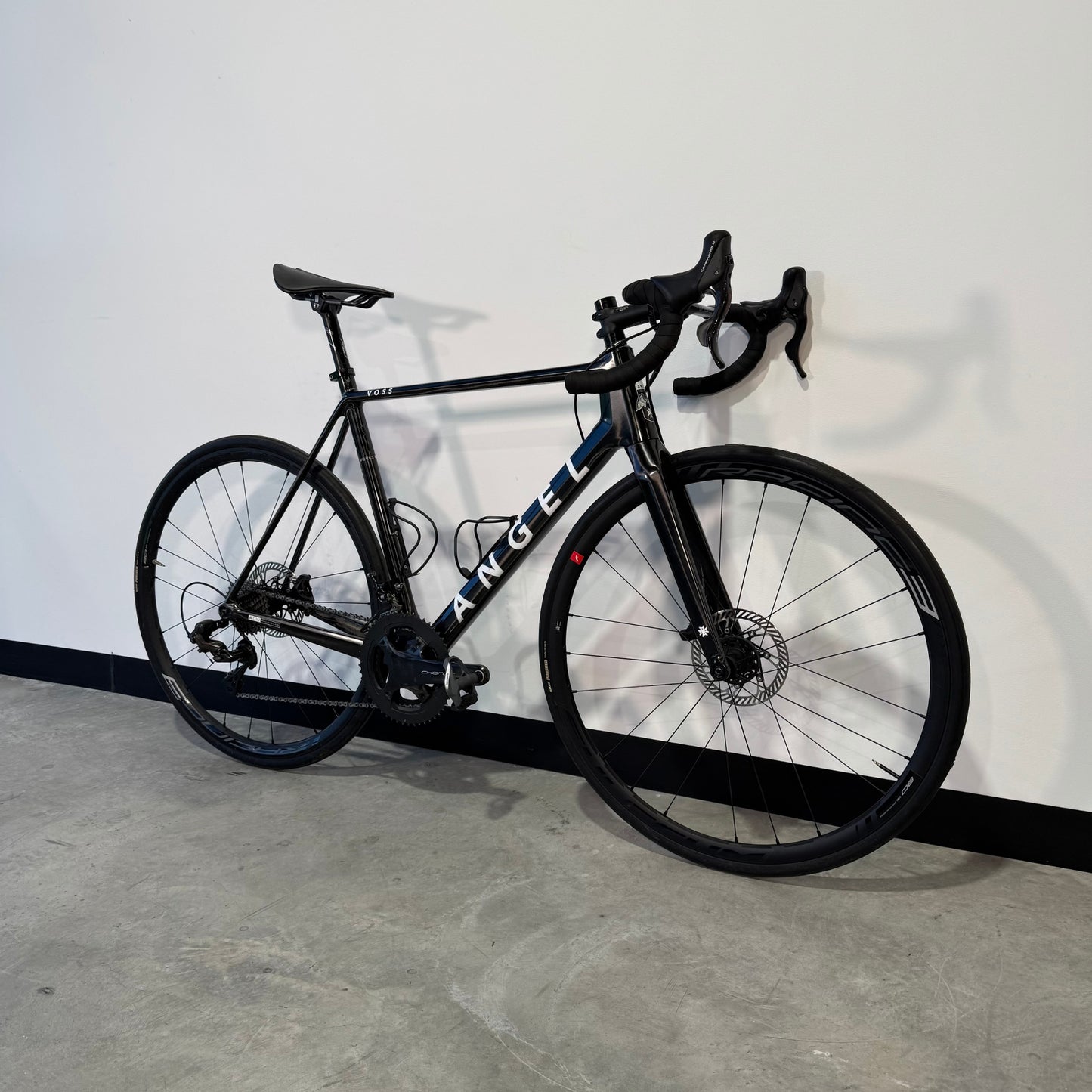 Angel Works Voss Record Black 56 (RD560017)