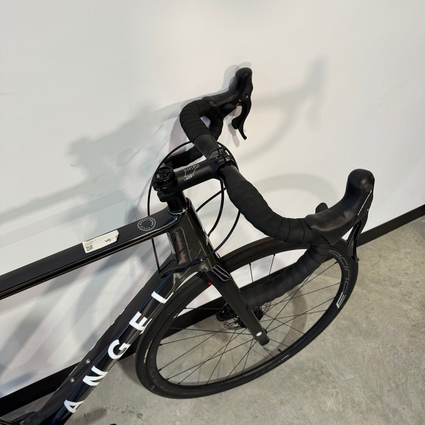 Angel Works Voss Record Black 58 (RD580004). Detalle cuadro