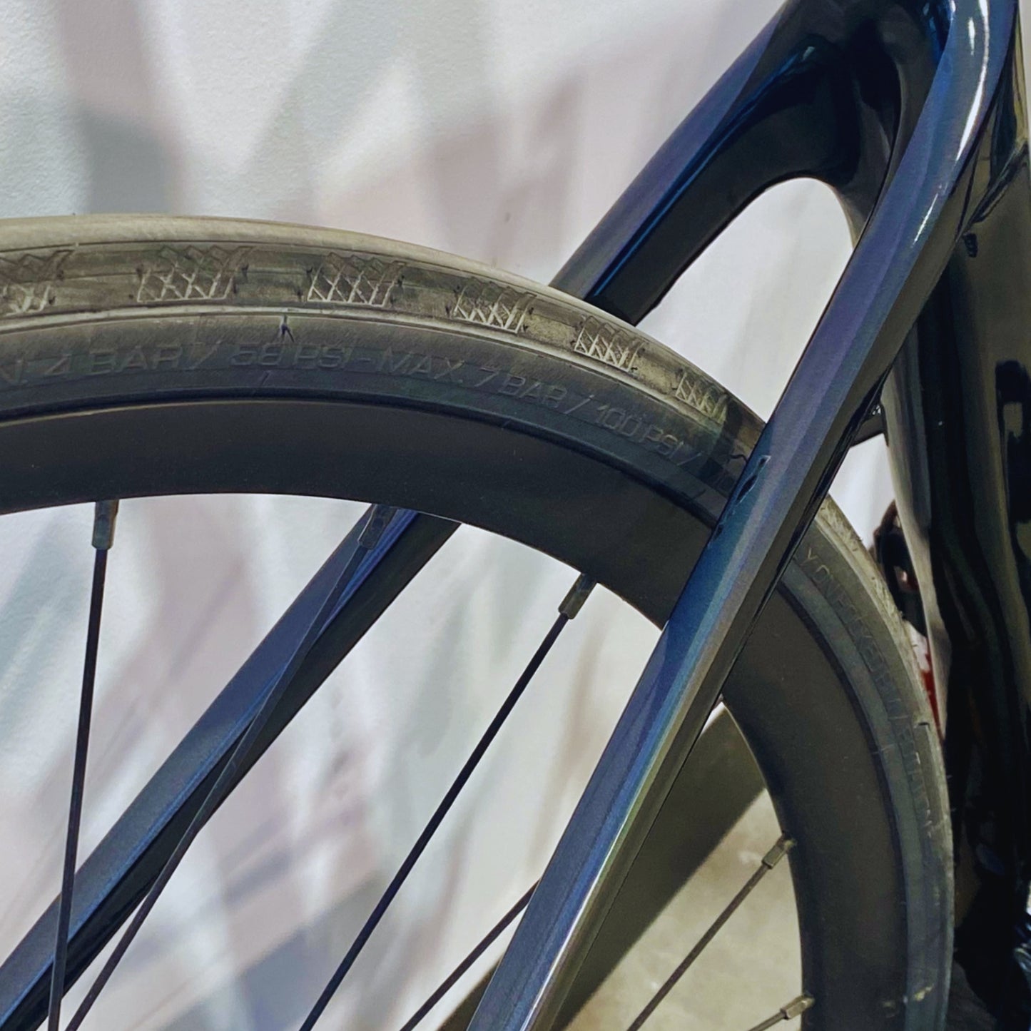 Cannondale Synapse Carbon 3 L Black Pearl 56 (TD02426). Detalle tirante