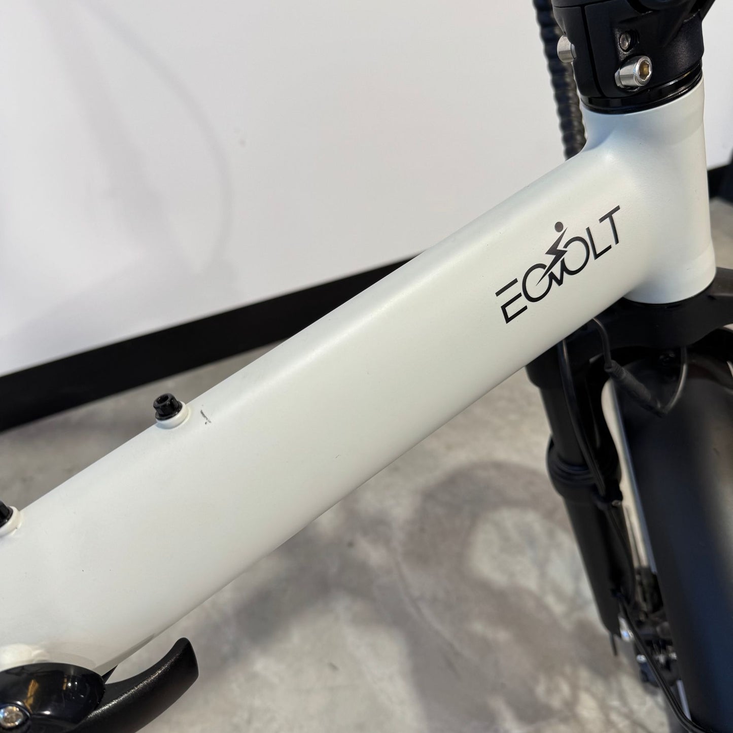 Eovolt Afternoon White 20" 317922106102406. Detalle cuadro