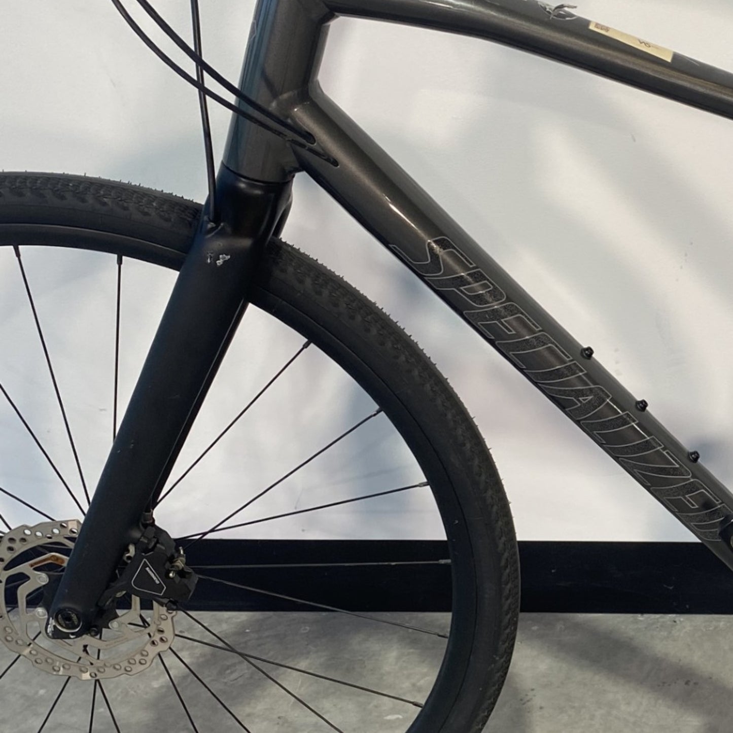 Specialized Sirrus X 4.0 Gloss Smoke- Cool Grey M WSBC024074641R Detalle Horquilla