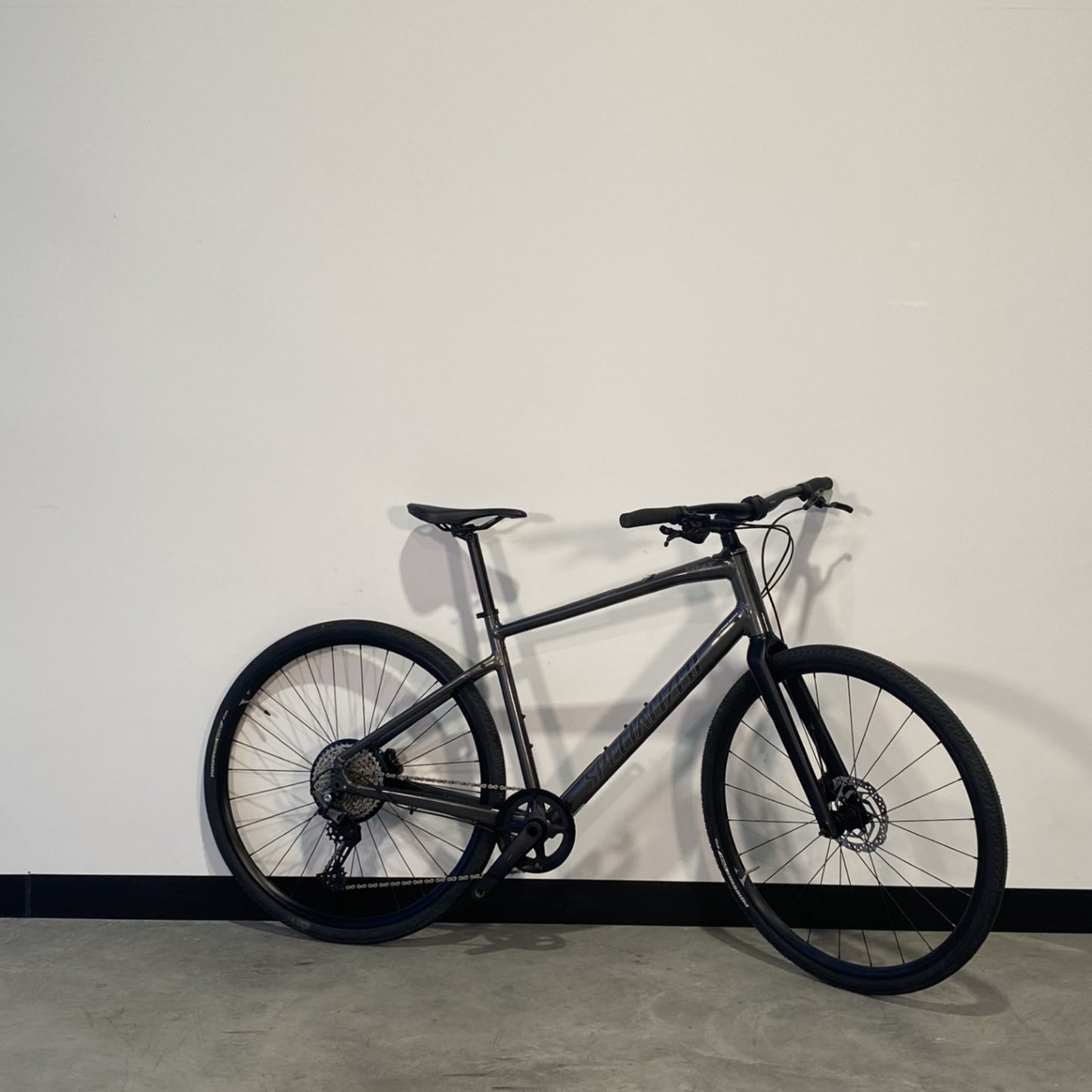 Specialized Sirrus X 4.0 Gloss Smoke- Cool Grey M (WSBC024074641R)