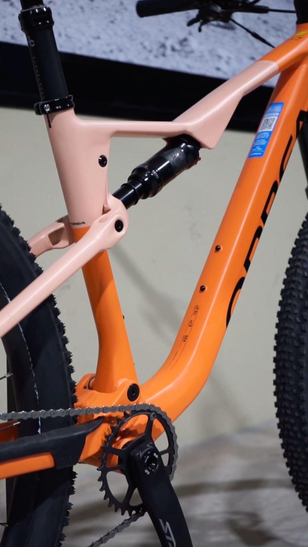 Load video: Orbea Oiz H30
