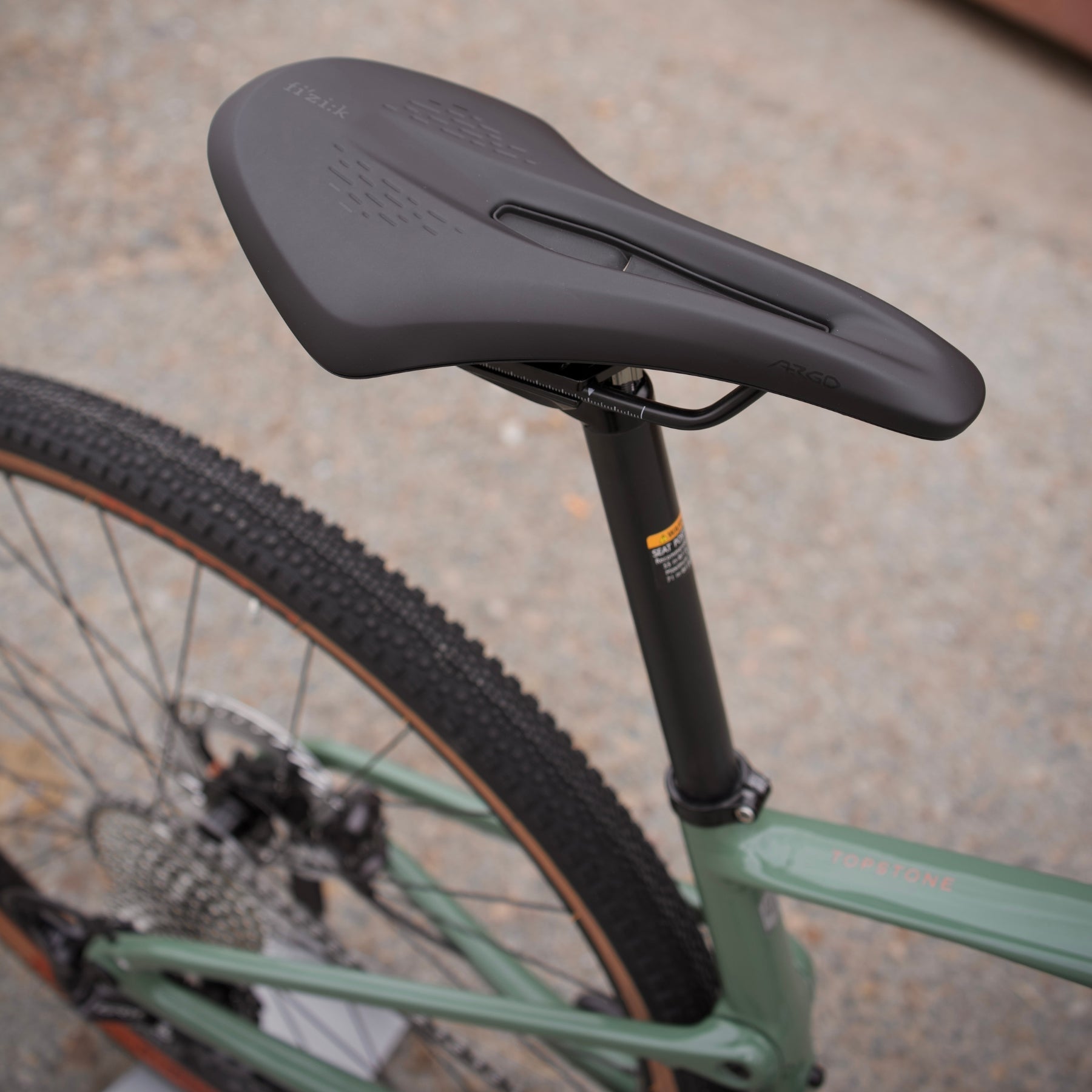 Bicicleta Gravel Cannondale Topstone Carbon 2 GRX-2x (Tiger Shark TGS)