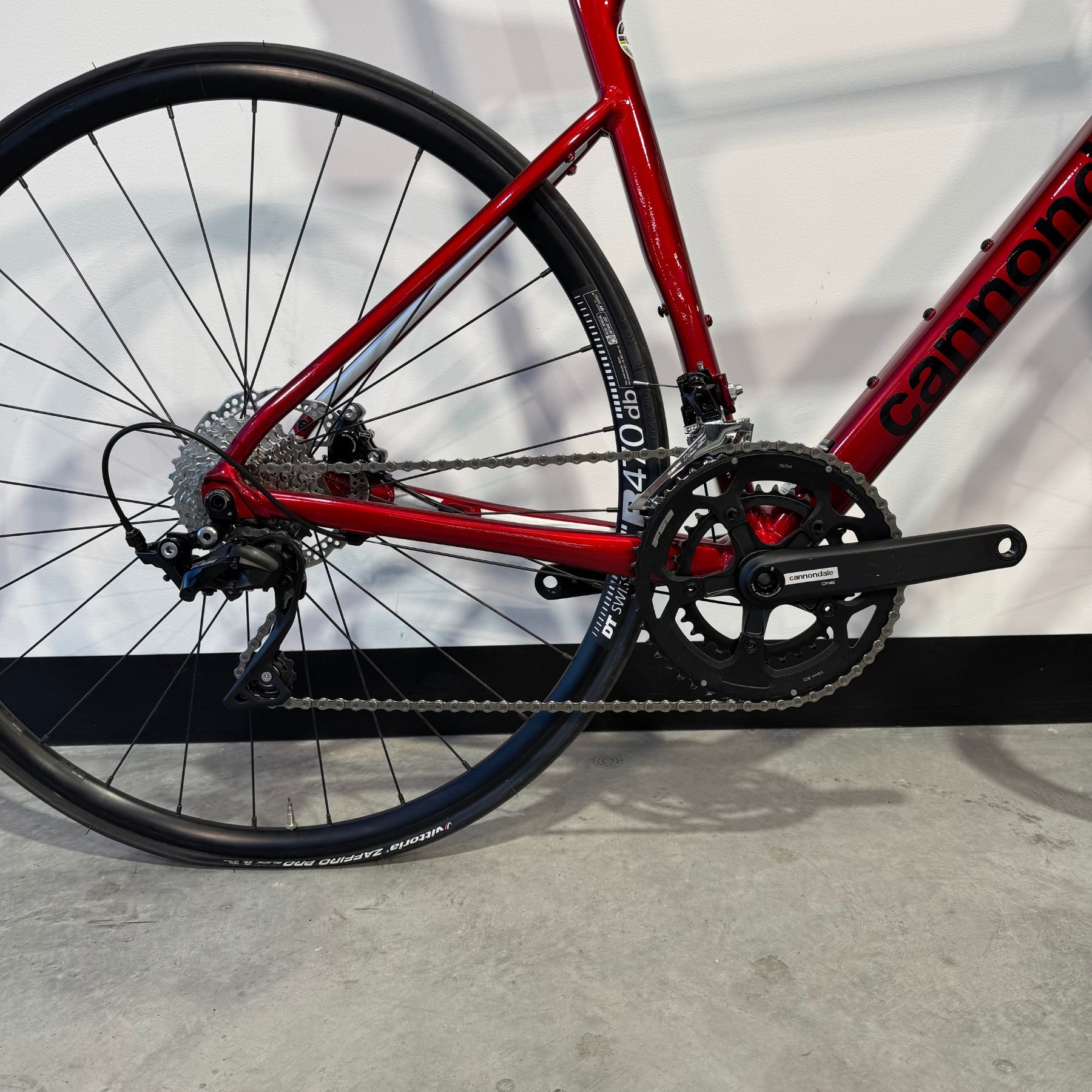 Cannondale CAAD13 Disc 105 Candy Red 51-HA38468 Detalle Grupo