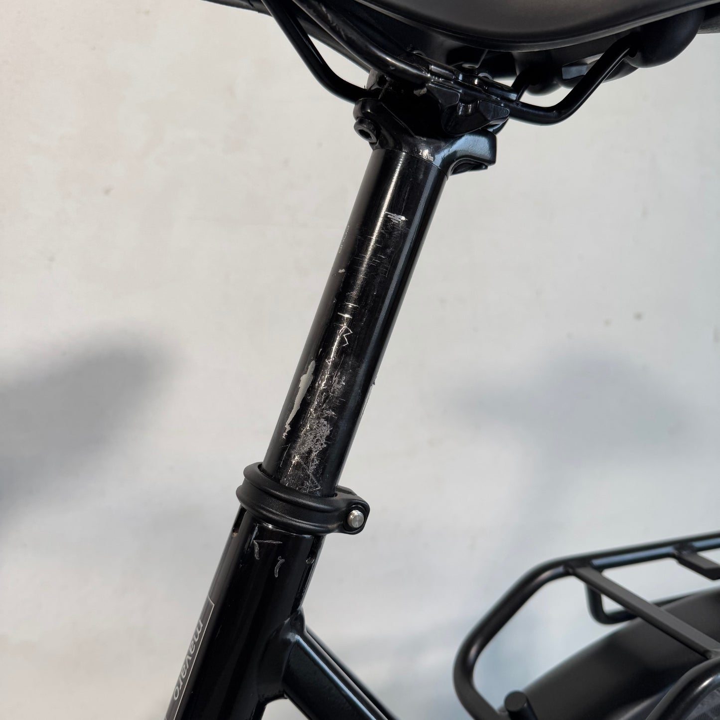 Cannondale Mavaro Neo 5+ Black Pearl L RA82943 Detalle Tija