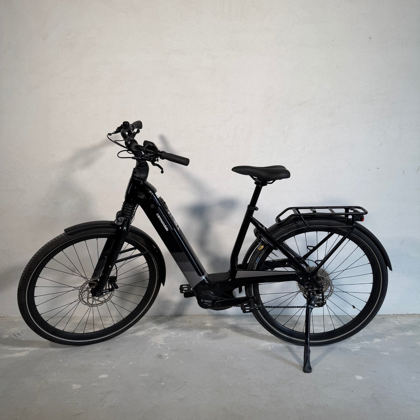 Cannondale Mavaro Neo 5+ Black Pearl M (RA80948)