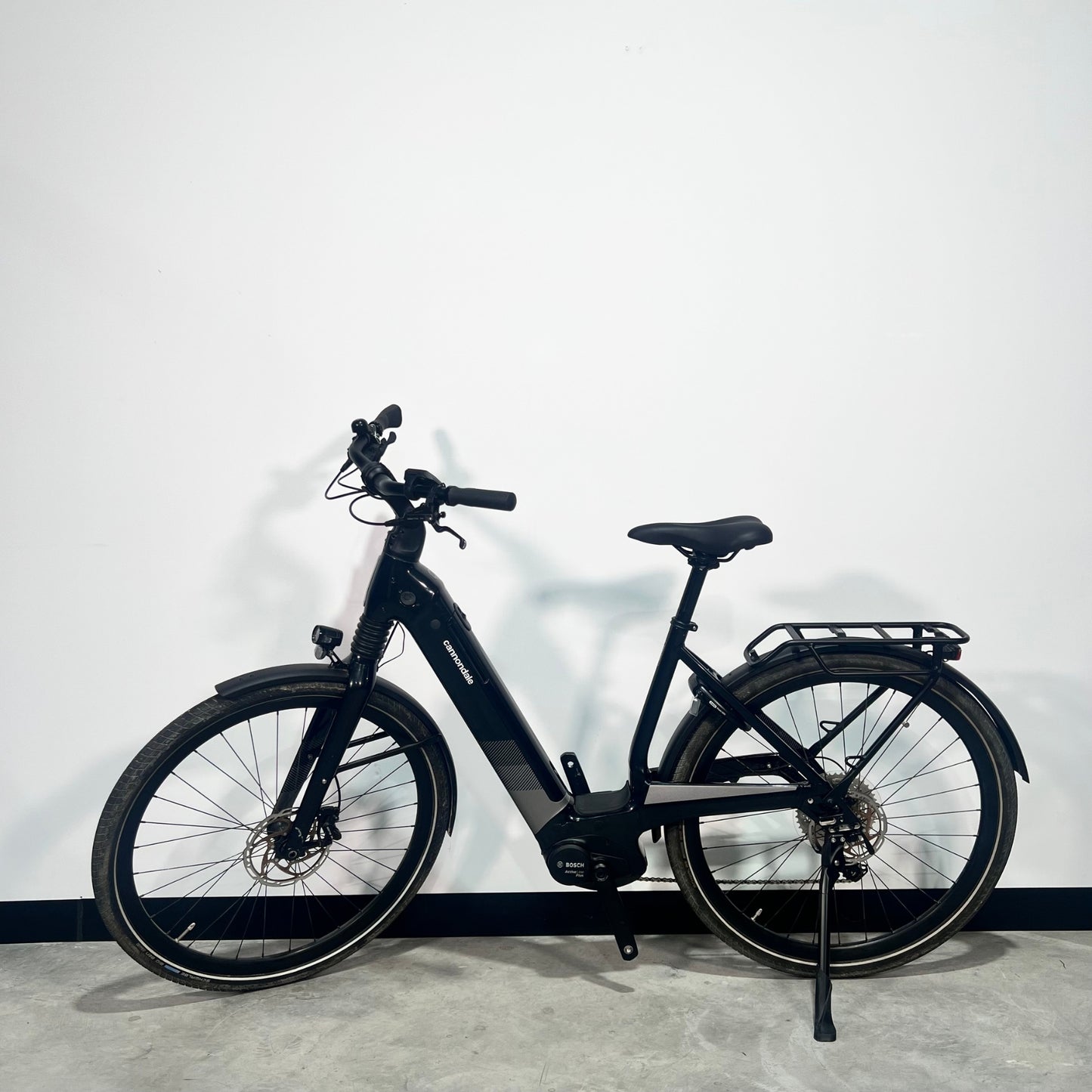 Cannondale Mavaro Neo 5+ Black Pearl M (RA82839)