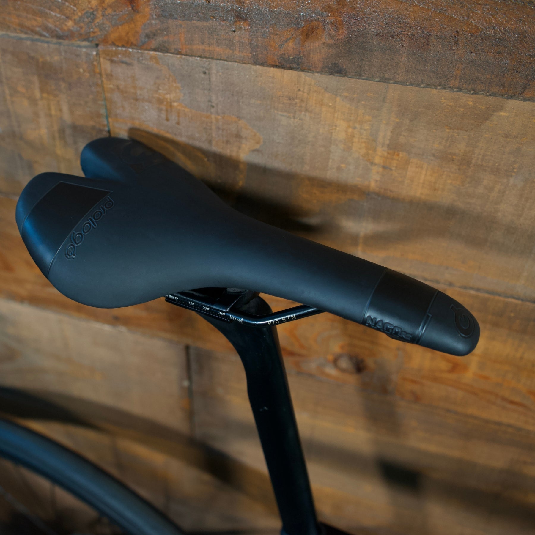 Cannondale Supersix EVO Carbon Disc 105 Di2 (Black BBQ)