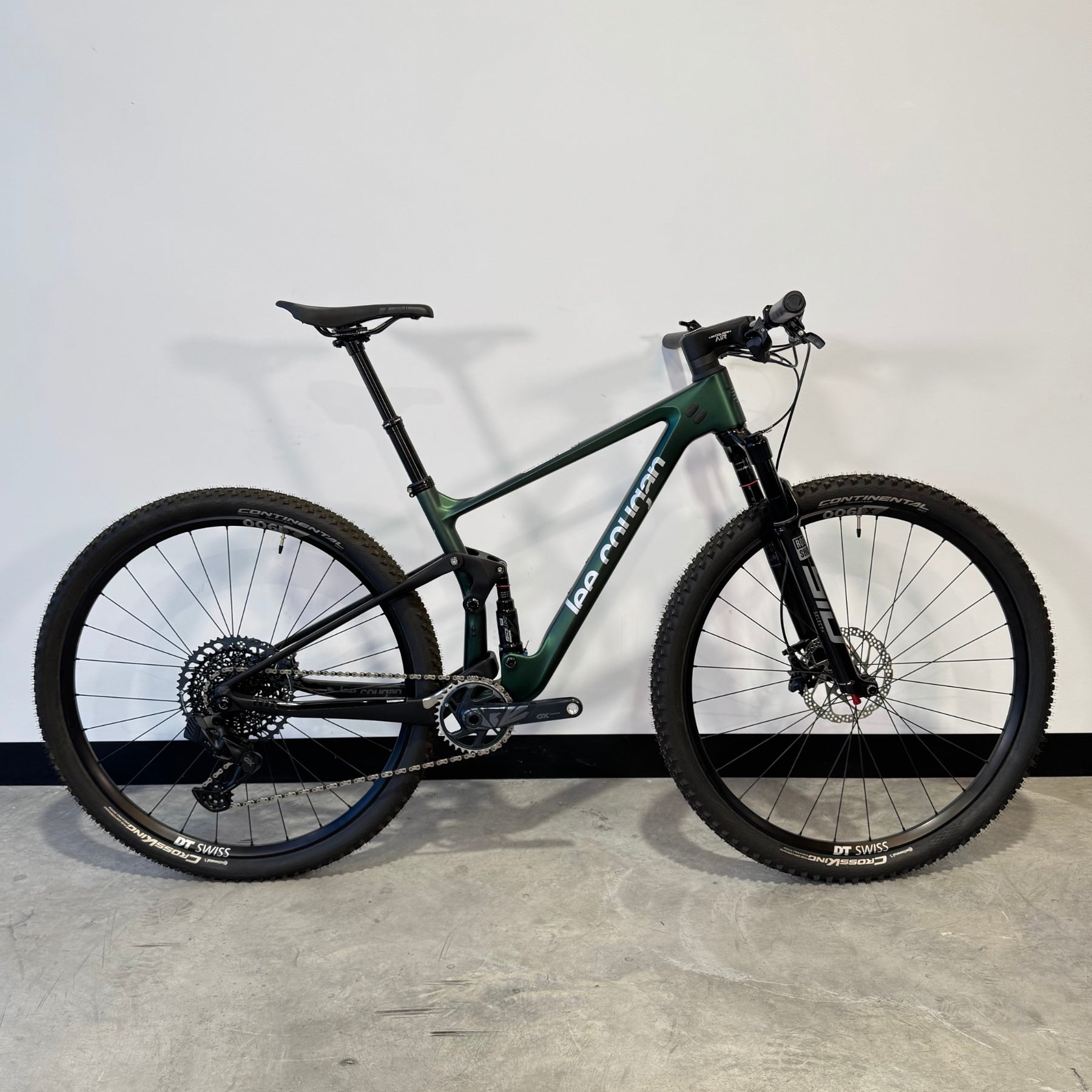 Lee Cougan Crossfire 428 Carbon Green M 22CX-A-1071