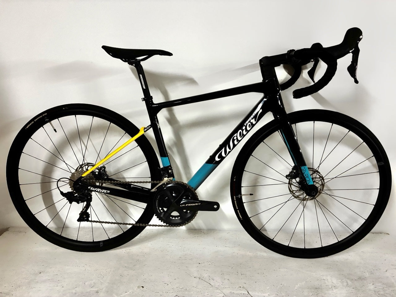 Wilier Garda Disc Ultegra -Ocasión- Talla S