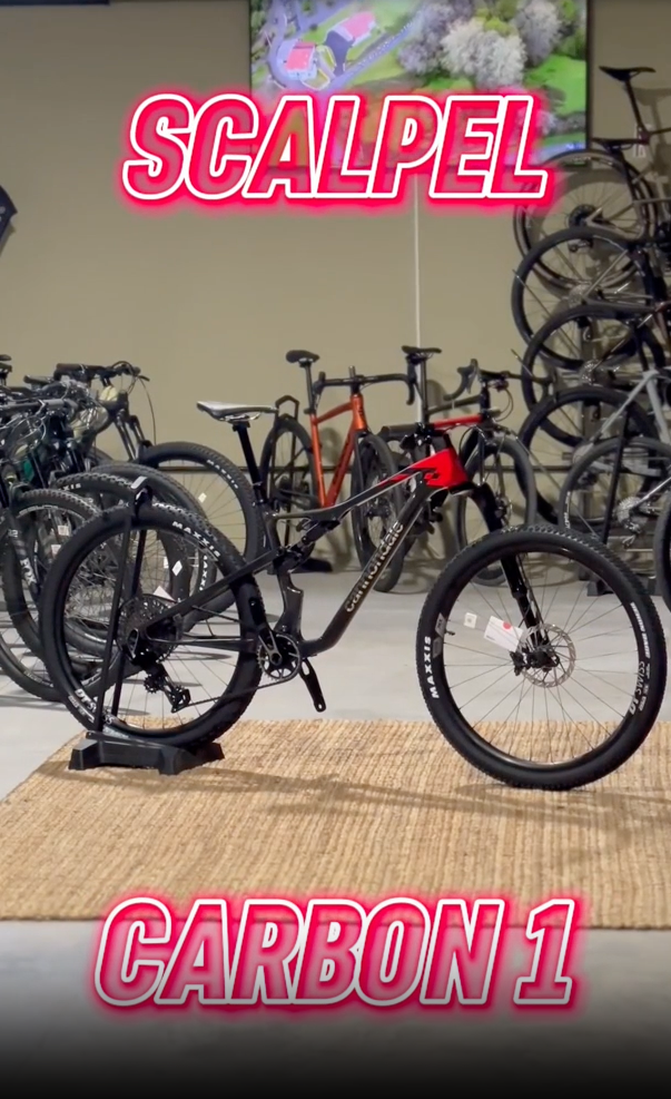 Cargar vídeo: Bicicleta Cannondale Scalpel Carbon 1