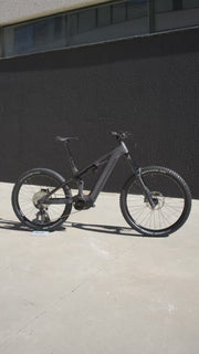 Bicicleta Cube Stereo Hybrid One77 Race 800